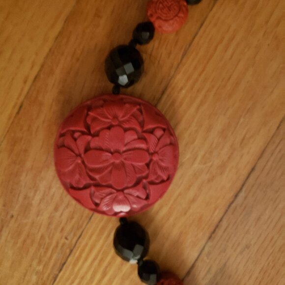 Black and Red Cinnabar Flower Pendant Necklace - Picture 4 of 5